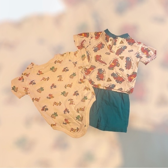BABY bundle short set & bodysuit 12months - Picture 1 of 6